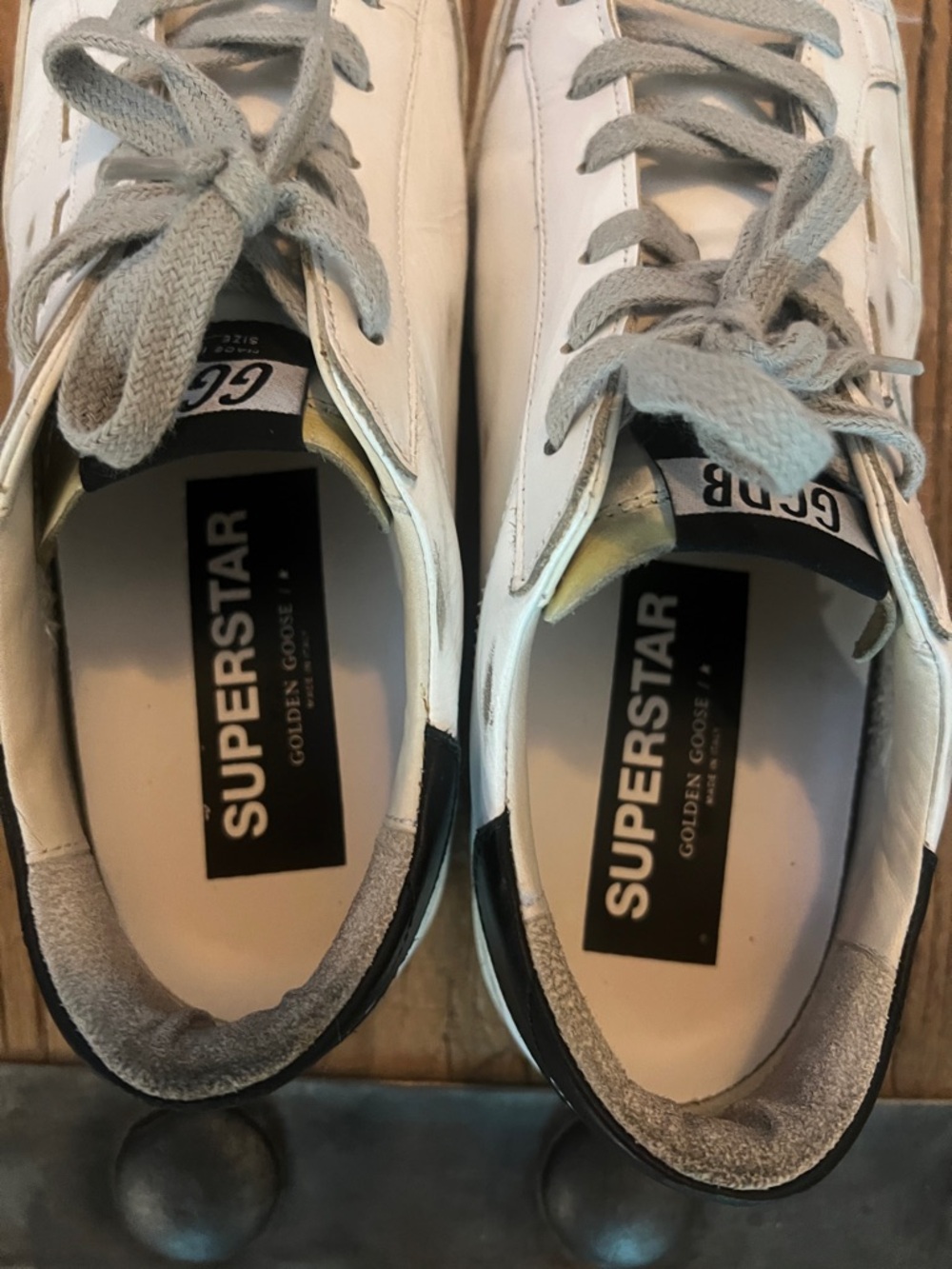 Golden Goose Superstar White Sneakers Classic Style - Picture 3 of 7